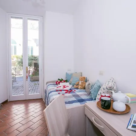 Apartamento Sleeps 8 Pool