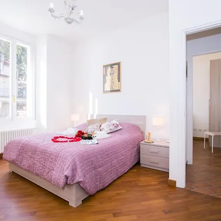 Sleeps 8 Pool Apartamento