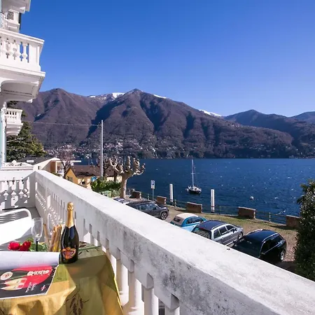 Sleeps 8 Pool Apartamento Carate Urio